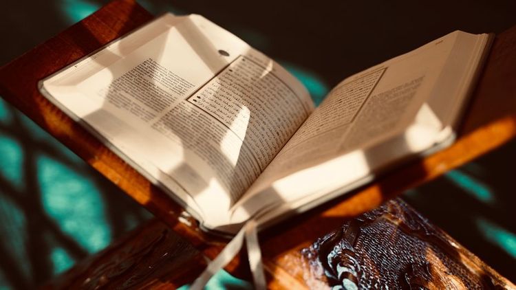 Qur'an Reflection Journal Ideas for Surah Ad-Duha on Spiritually Heavy Days
