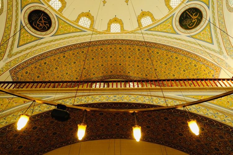 Journaling for Hate the Hustle Burnout: Turning High-Functioning Guilt into Halal Rest