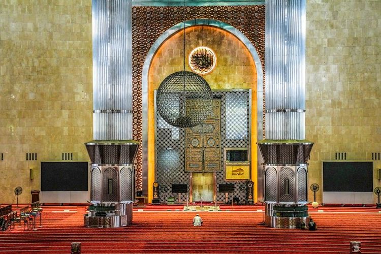 How Muslim Women Can Build a Gentle Friday Reset That Feeds the Soul